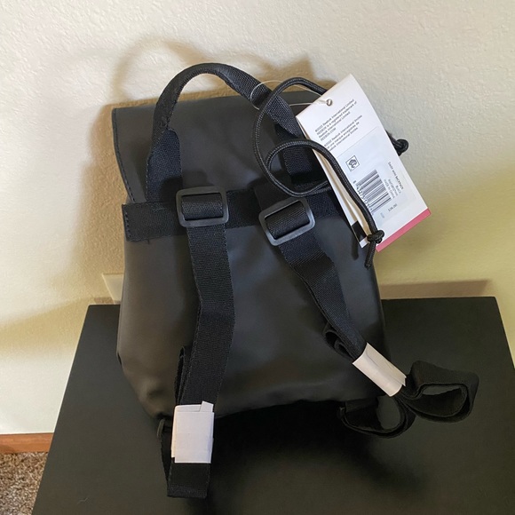 Reebok Women's Daisy Mini Backpack -Black - Picture 5 of 7